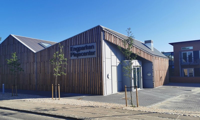 Billede af Engparkens facade Billede af Engparkens facade